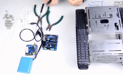 小R科技Arduino THRobot WiFi视频小车机器人寻迹传感器教程      